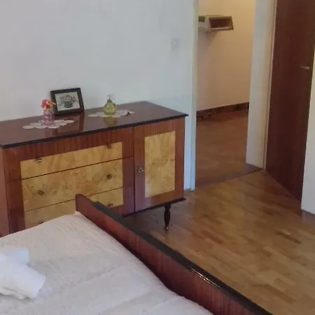 Apartman Ante *